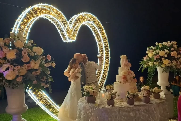 allestimento matrimonio cuore 3d